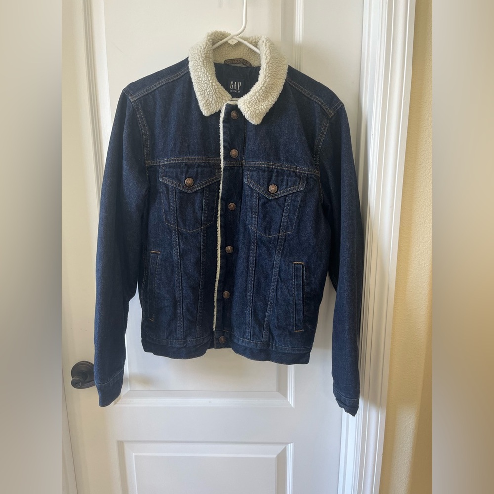 GAP Men’s Sherpa Lined Denim Icon Trucker Jacket Size Small